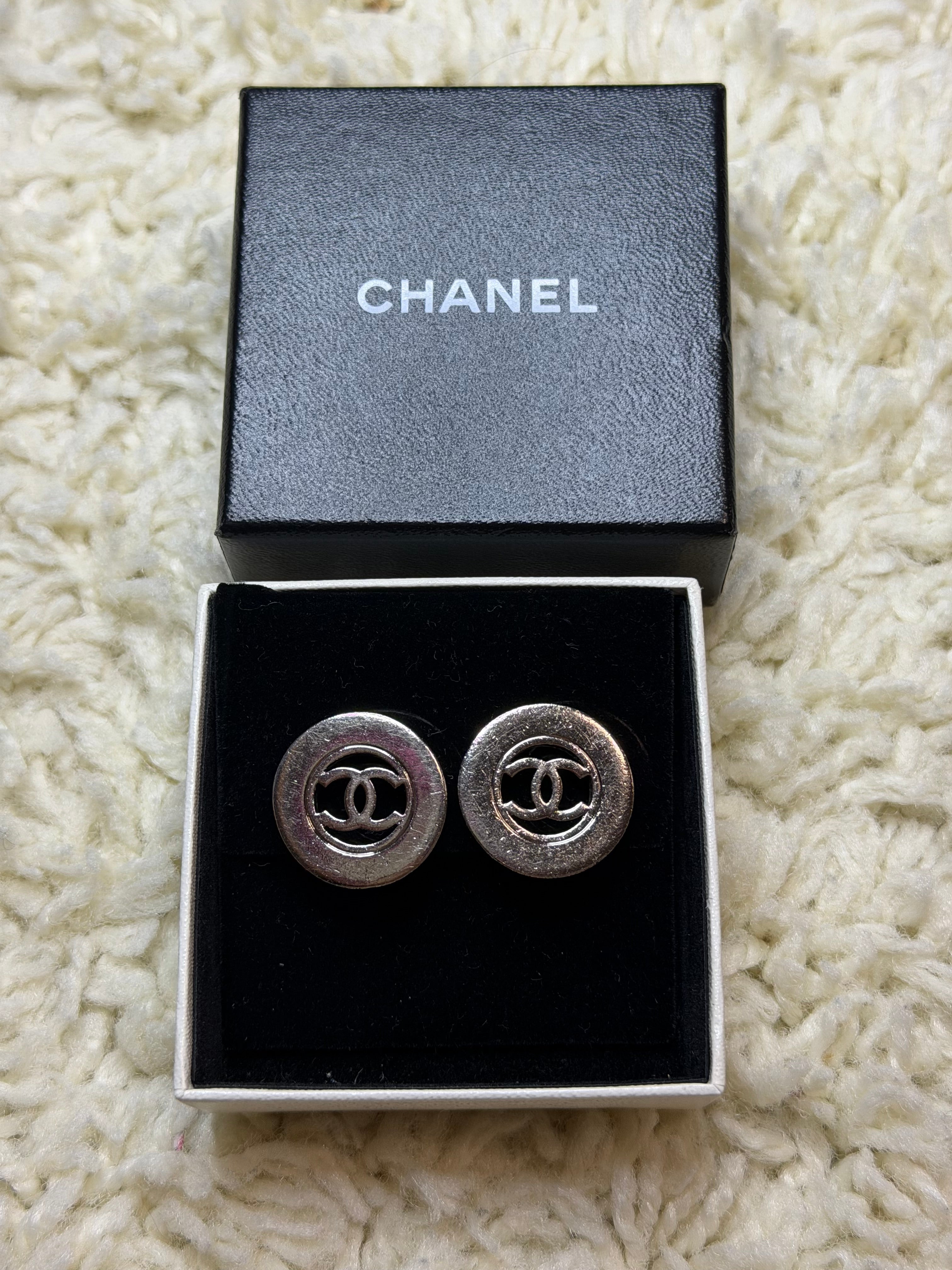 Authentic Chanel Silver CC Clip-On Earrings | Vintage | Box + Legitmark COA