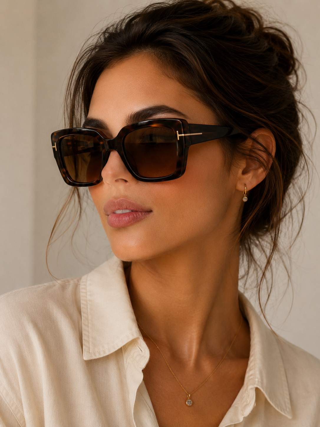 Tom Ford Tortoiseshell Acetate Sunglasses with Brown Lenses and Gold 'T' Accents