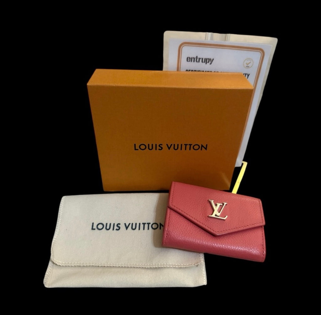 EUC Louis Vuitton Calfskin my Lock me Rose Card Holder